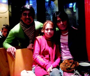 Jeweler Nishanthaq Perera, actor Kenji Haga and his wife Toma.