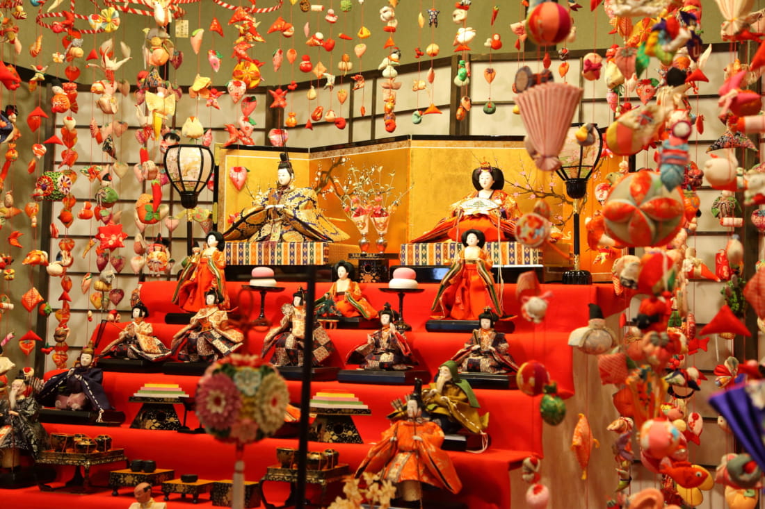 Hinamatsuri dolls