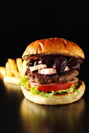 famous-cherry-burger-burger-mania-review-by-mandy-lynn-tokyo-weekender