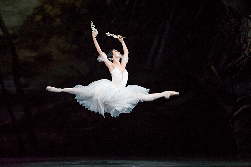 giselle-akane-takada-as-giselle-roh-2016-photograph-by-tristram-kenton-6