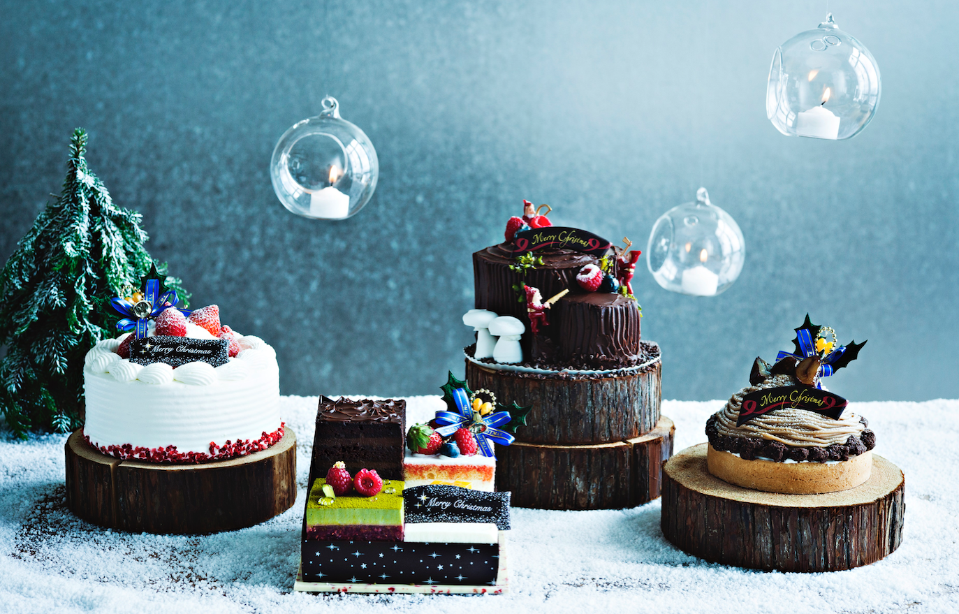 Andaz Tokyo christmas cake