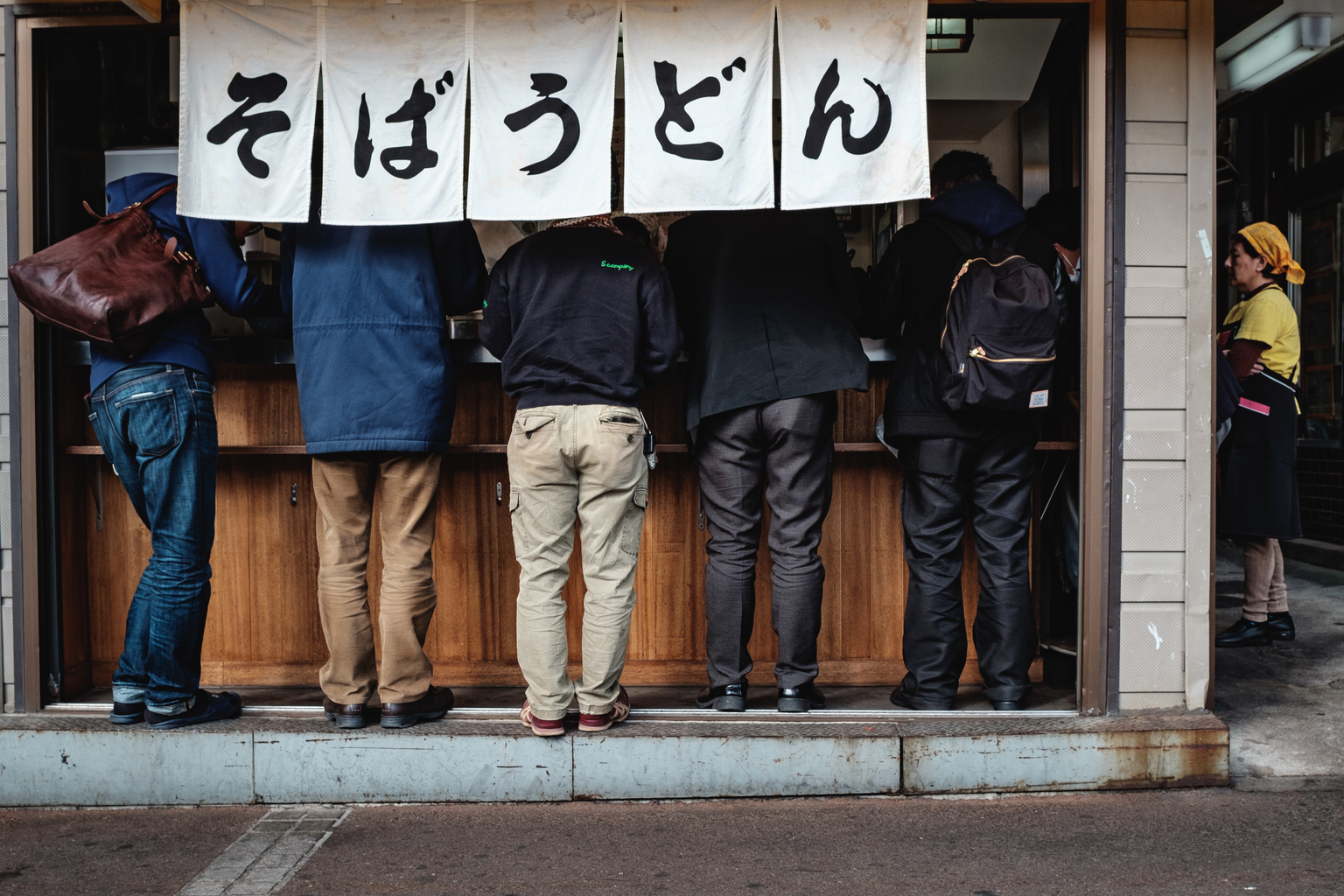 Standing soba 