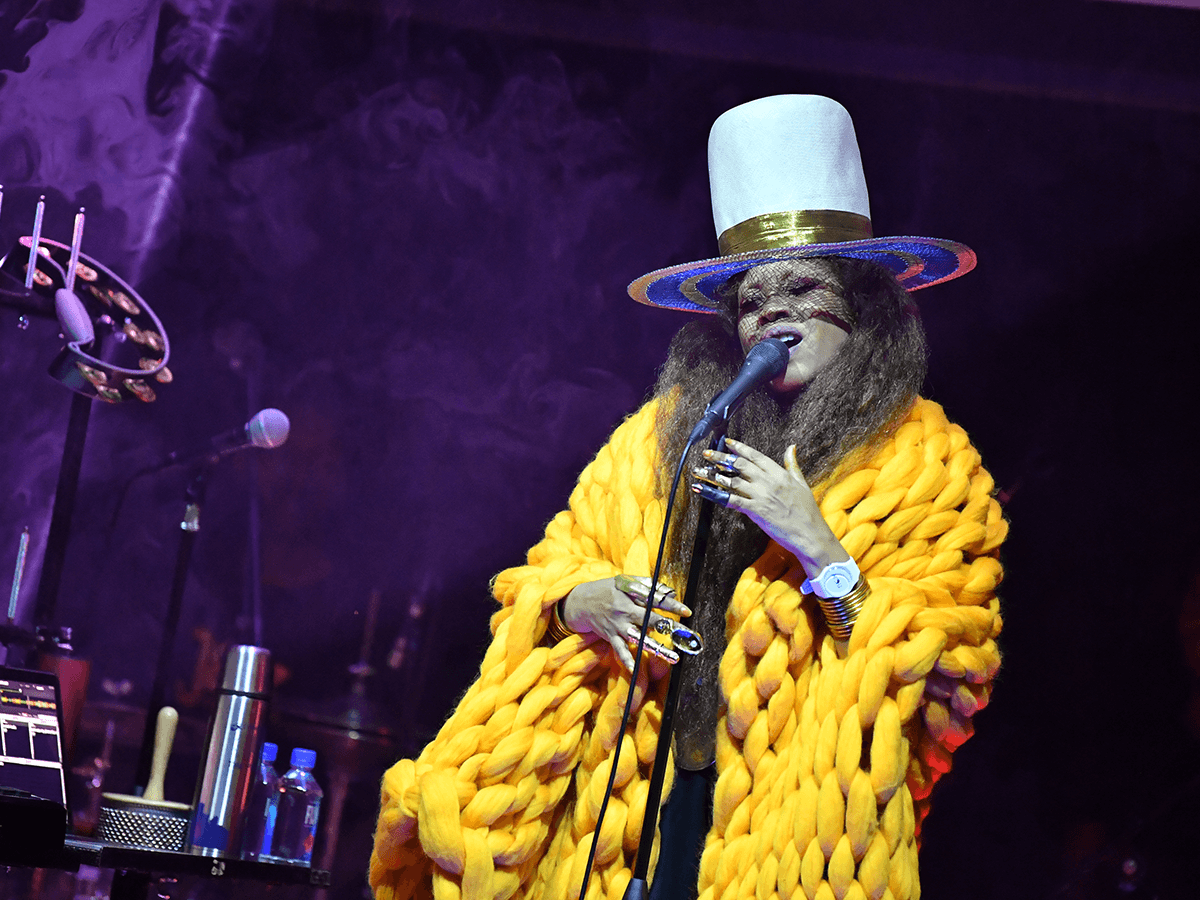 erykah-badu-billboard-live