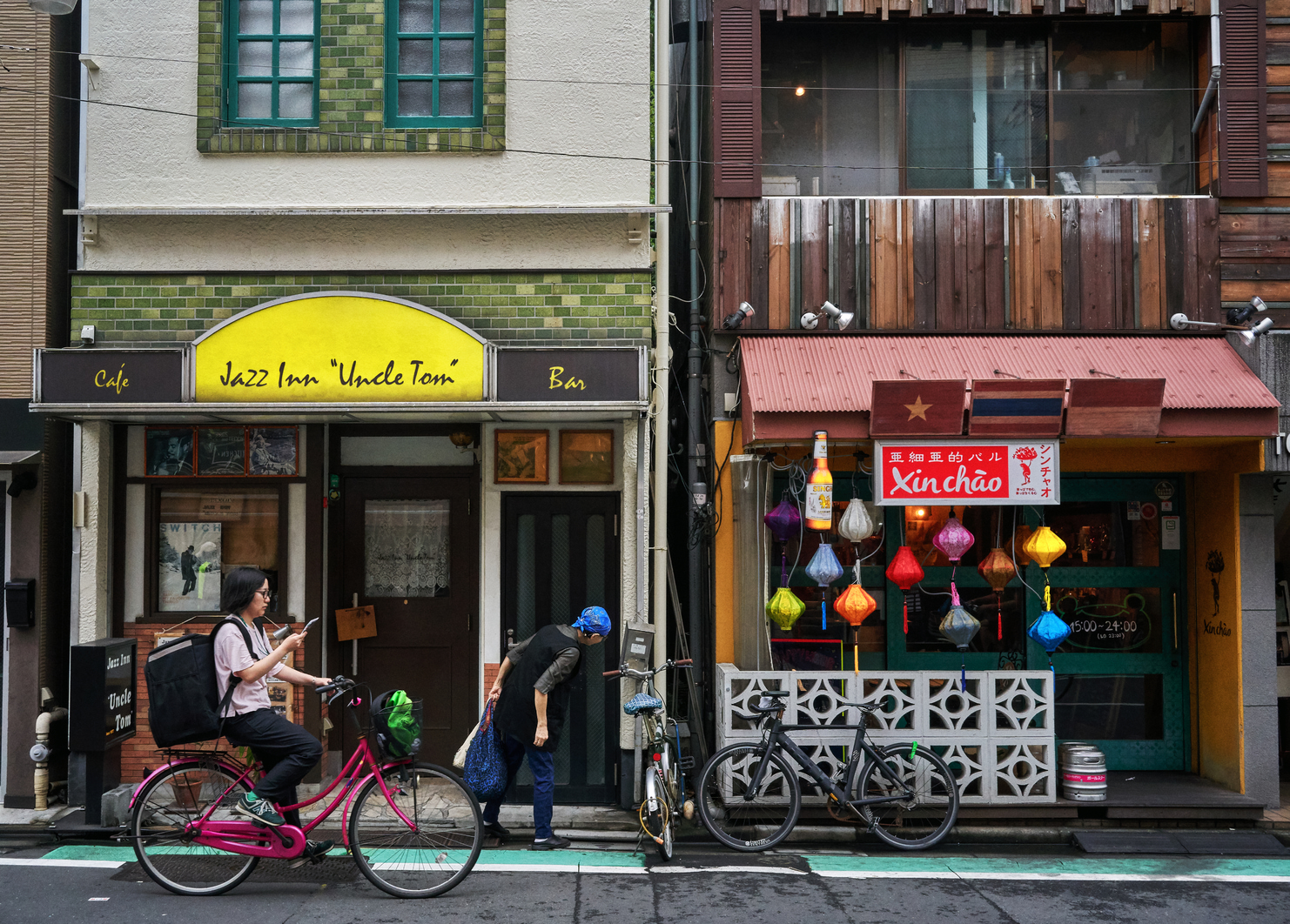 street photograph in sangenjaya