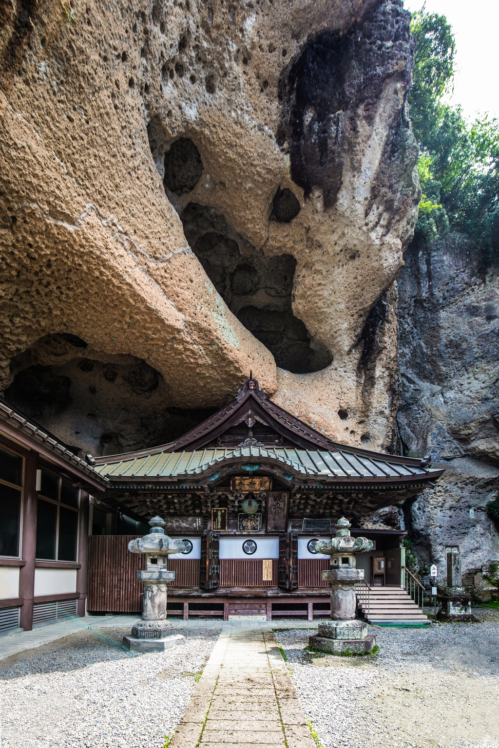 Utsunomiya Oya Temple