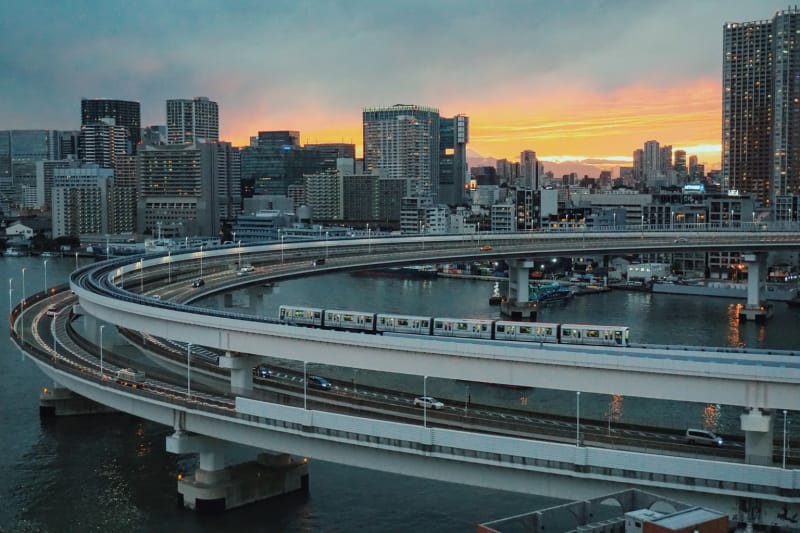 yurikamome loop