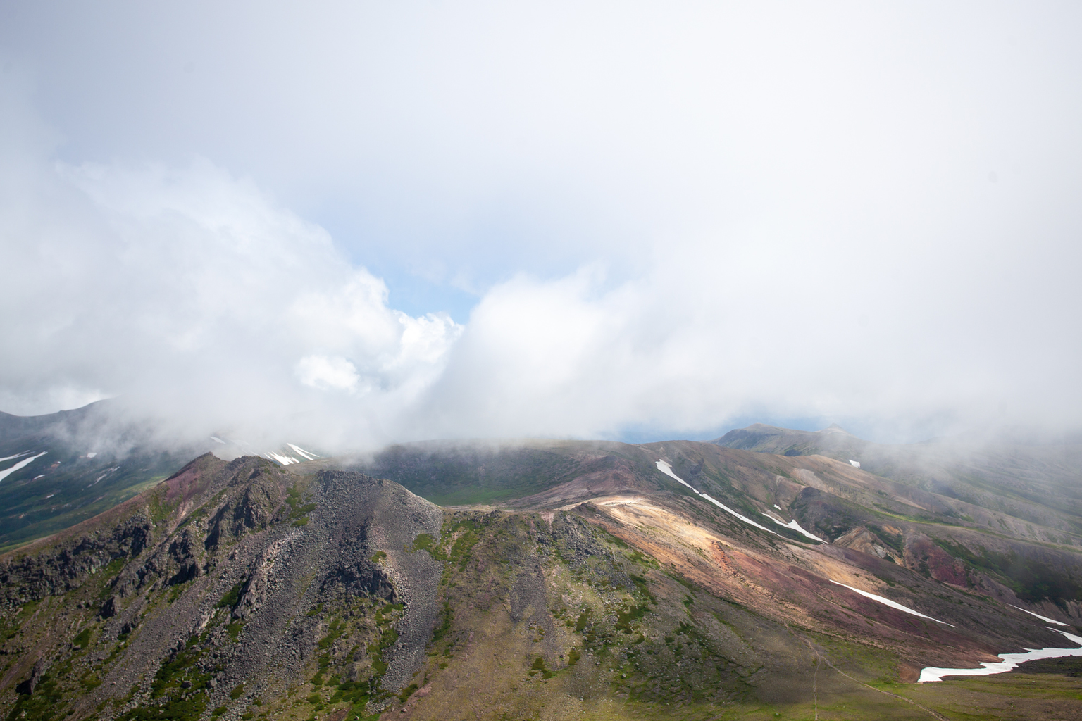 Easy Day Hikes in Daisetsuzan National Park in Hokkaido