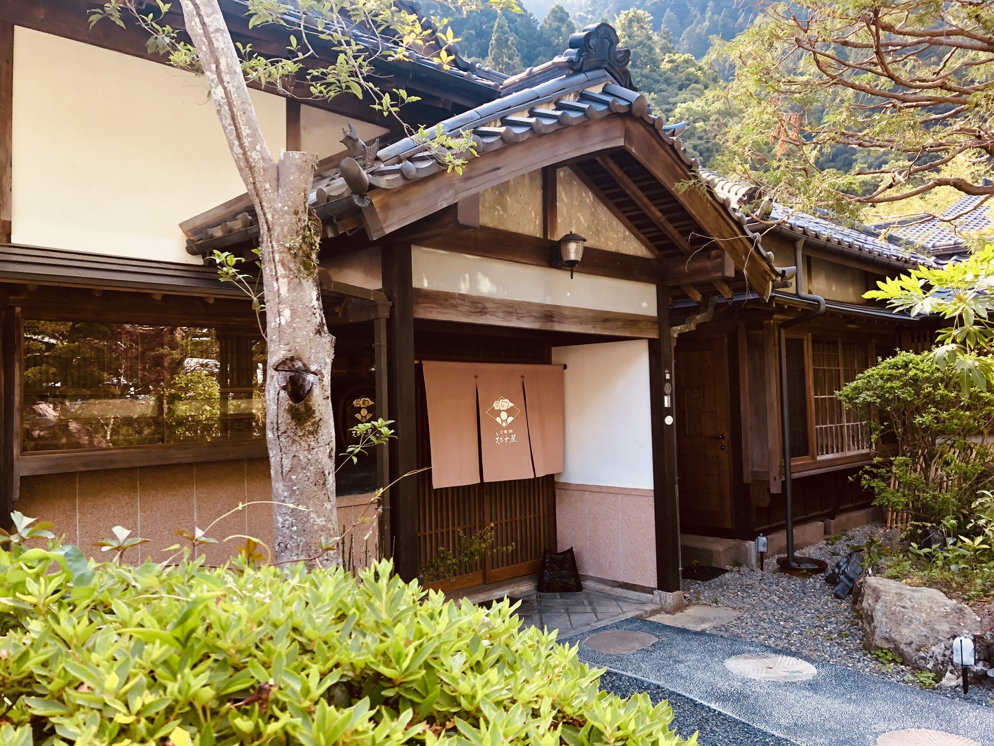 ebisuya guesthouse