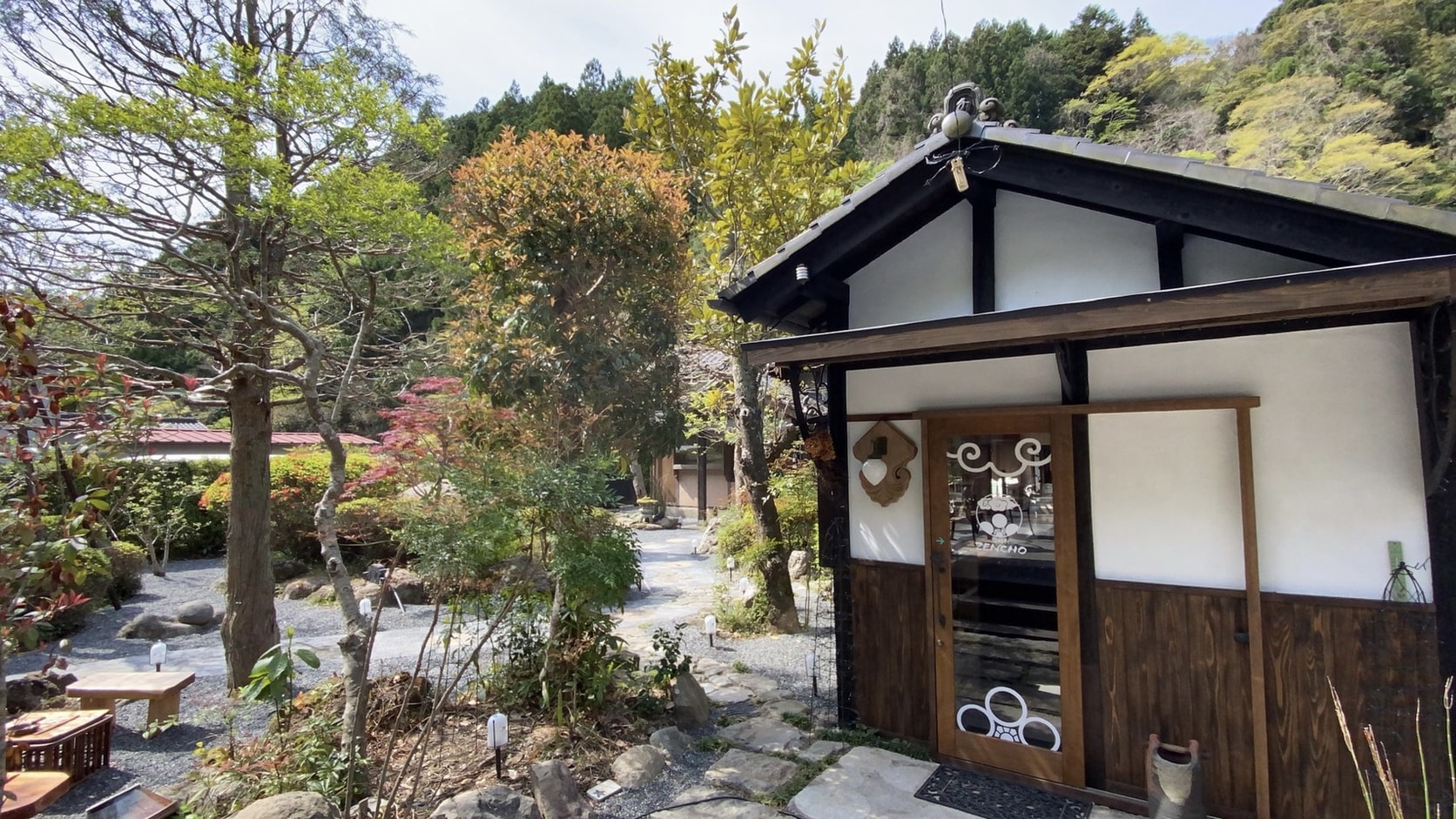 kakurinbo temple stay ebisuya house