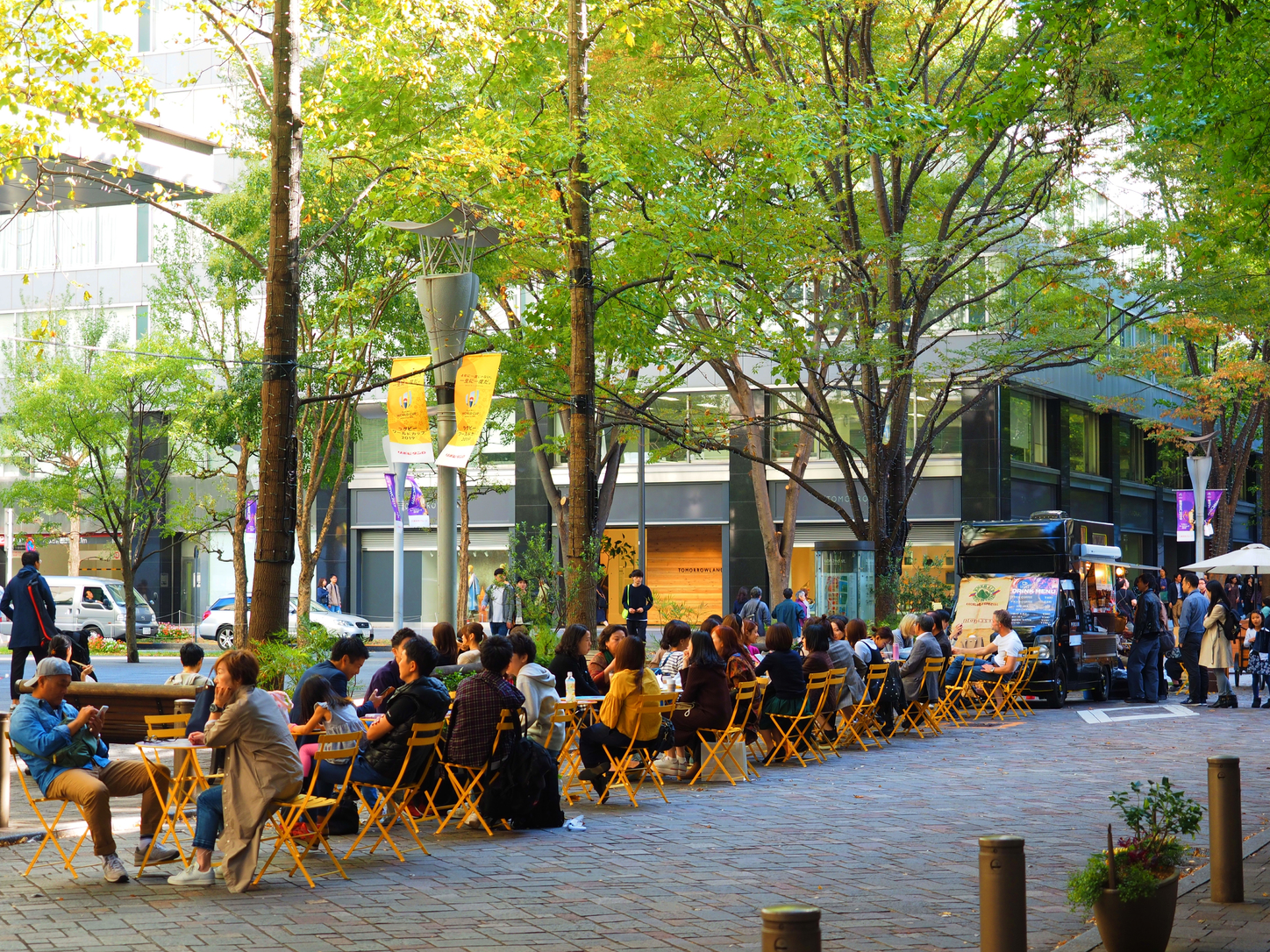 Marunouchi Naka-dori 