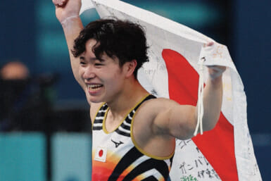 Shinnosuke Oka wins gold