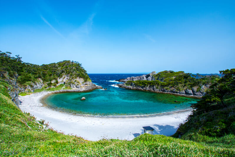 shikinejima island